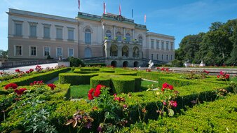 Schloss mit Parkanlage | © Tourismus Salzburg/Albin Niederstrasser
