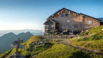 Holzhaus am Berggipfel | © SalzburgerLand Tourismus/Ronny Katsch