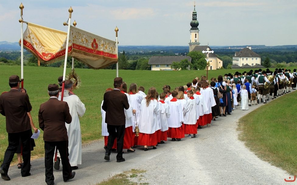 k-fronleichnamsprozession2014_(c)pfarrebergheim